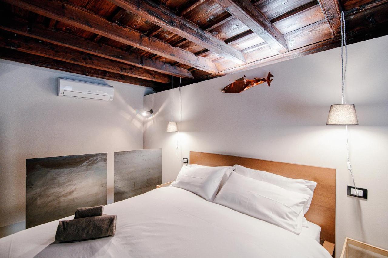 Palazzo Del Pero - The House Of Travelers Apartment Como Ngoại thất bức ảnh